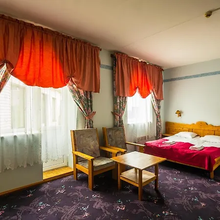 Hotel Lookese *